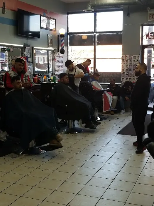 Tigrillos Barbershop #3 Picture 5