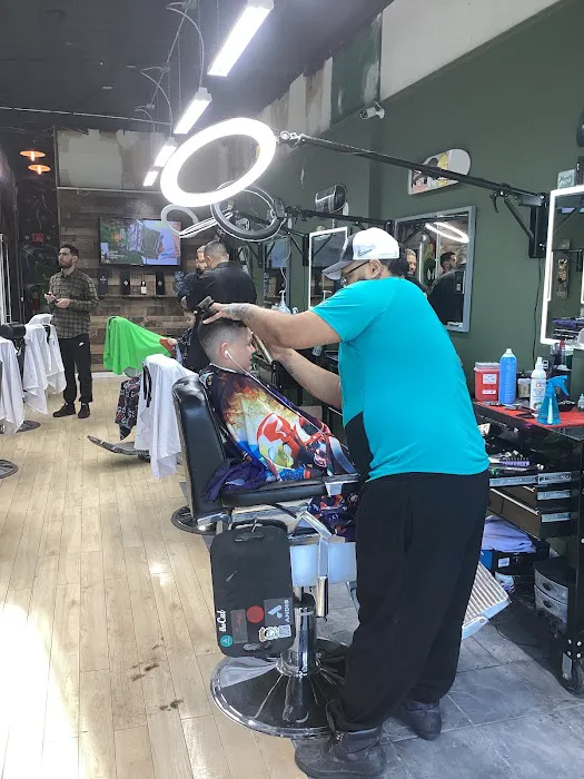 Berwyns barber shop Picture 9