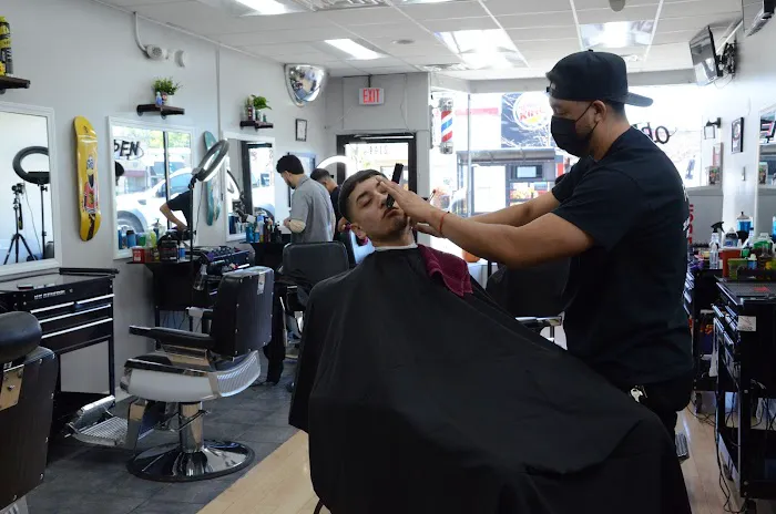 Berwyns barber shop Picture 2