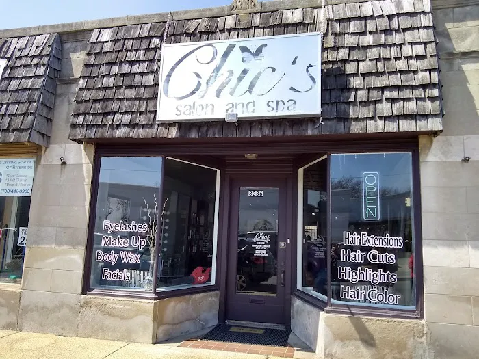 Chics Salon & Spa Picture 9