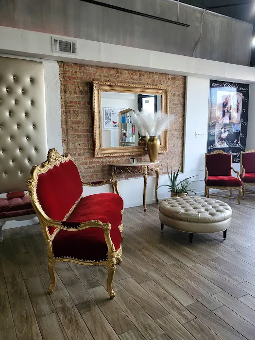 Chics Salon & Spa Picture 1