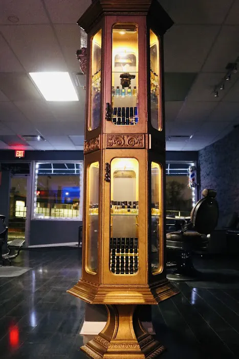 Dapper Barbershop & Shave Parlor Picture 6