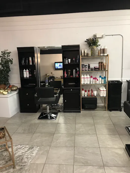M2 Hair Salon Picture 4