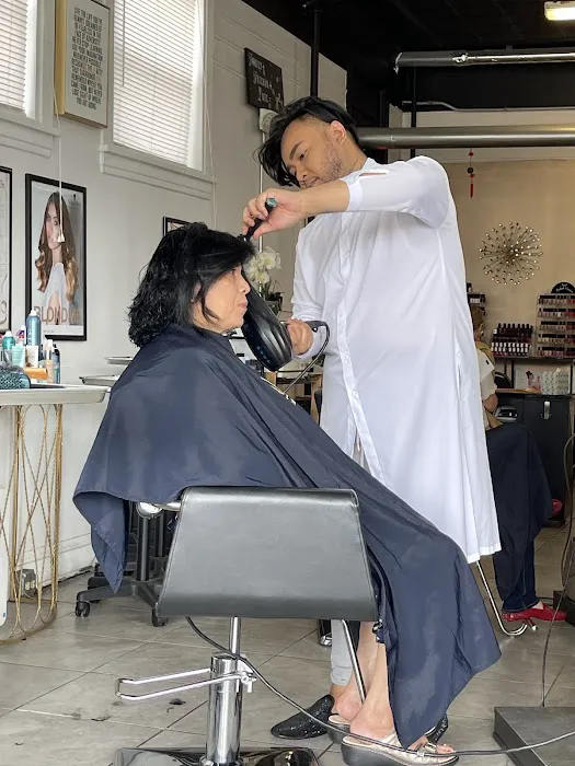 M2 Hair Salon Picture 8