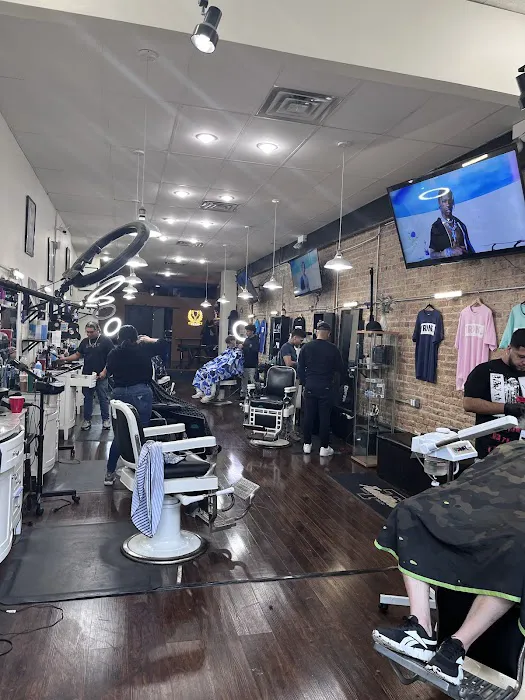 Traditions Barber Parlor Lincoln Park Picture 8