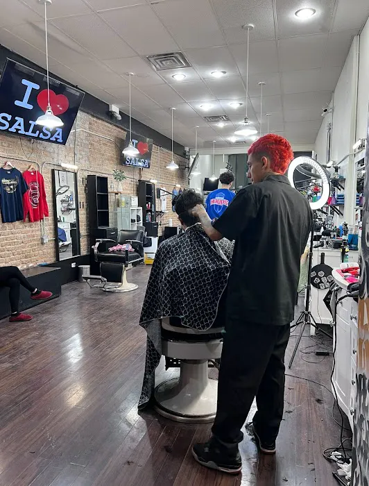 Traditions Barber Parlor Lincoln Park Picture 9