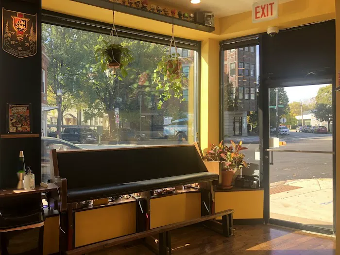 Pete's Barber Shop Picture 4