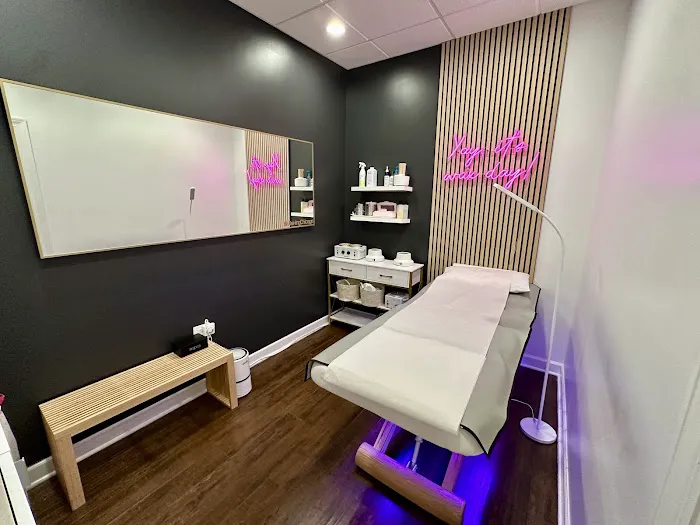 Painless Waxing Boutique Picture 8