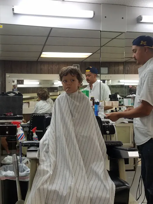 Andre’s Barber Shop Picture 6