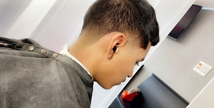 GC Barbershop Picture 1