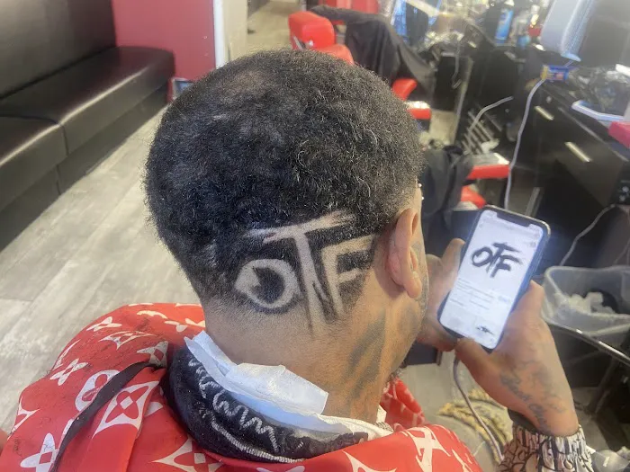 GC Barbershop Picture 9