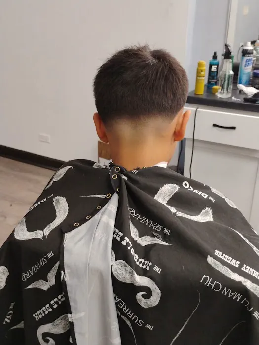 Gonzalez Barber Shop Picture 1