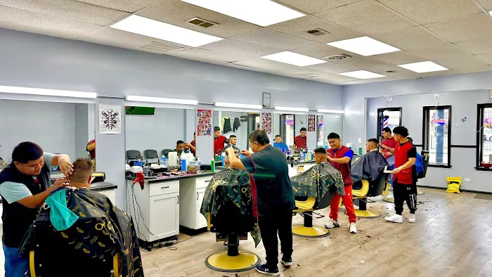 Gonzalez Barber Shop Picture 4
