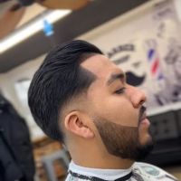 Lalo's Upper Cutz Barber Shop ico