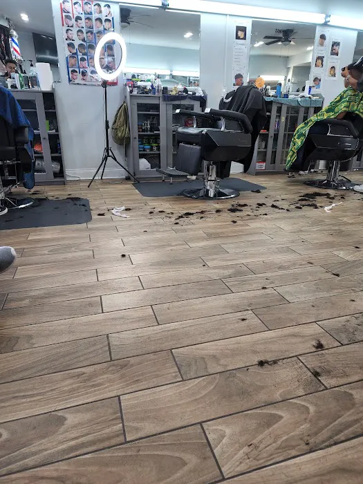 Barber Shop Vasquez Picture 2