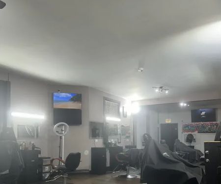 J & S Barber Shop