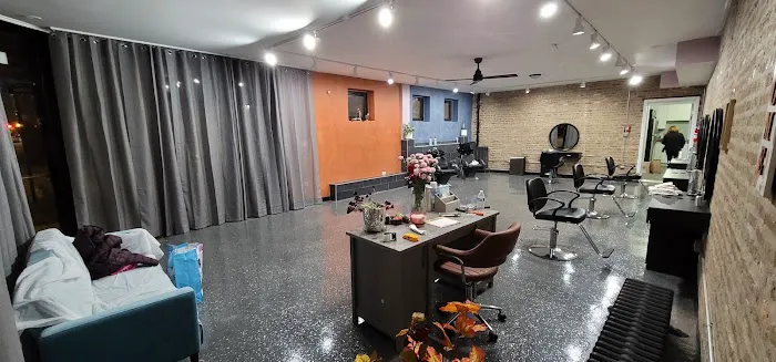 KCY Hair Salon Picture 5