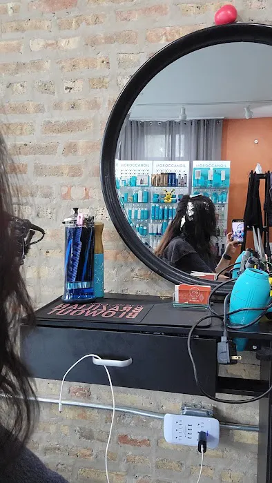 KCY Hair Salon Picture 9