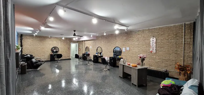 KCY Hair Salon Picture 1