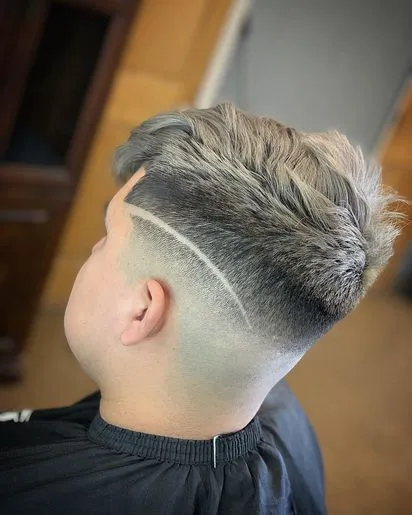 Essntl Barbershop Picture 7