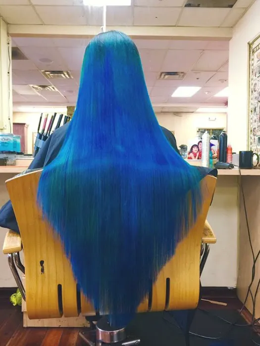 Mena's Hair Design Picture 2