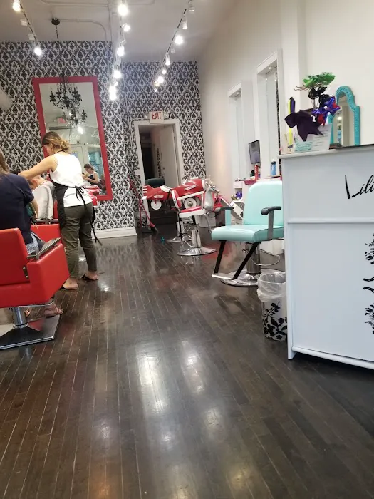 Lilies & Spikes Kids & Teens Hair Salon & Spa Picture 9