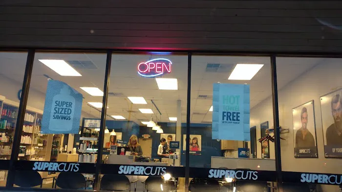 SUPERCUTS Picture 2