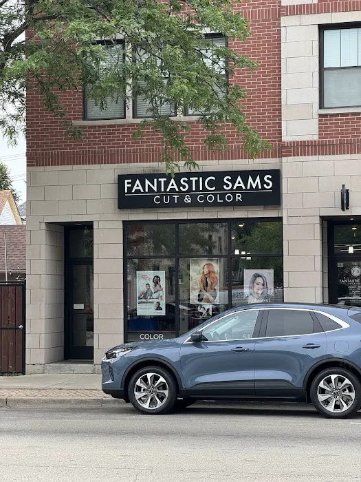 Fantastic Sams Cut & Color Picture 9