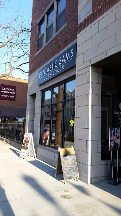 Fantastic Sams Cut & Color Picture 8