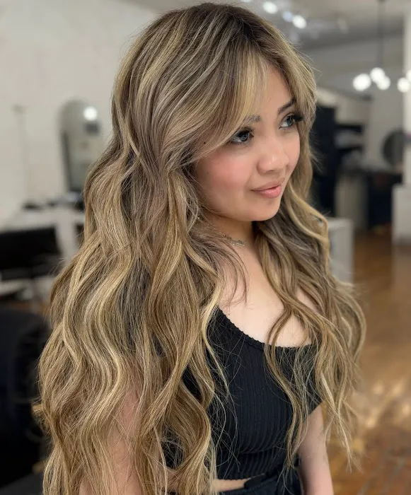 Alazana Beauty Picture 4