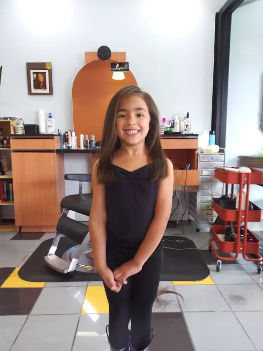 Capelli Hair Salon Picture 9
