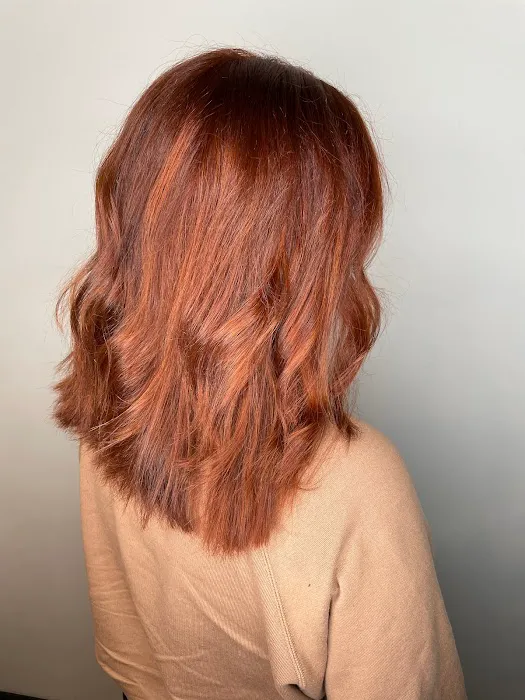 Emily.Does.Hair Picture 4