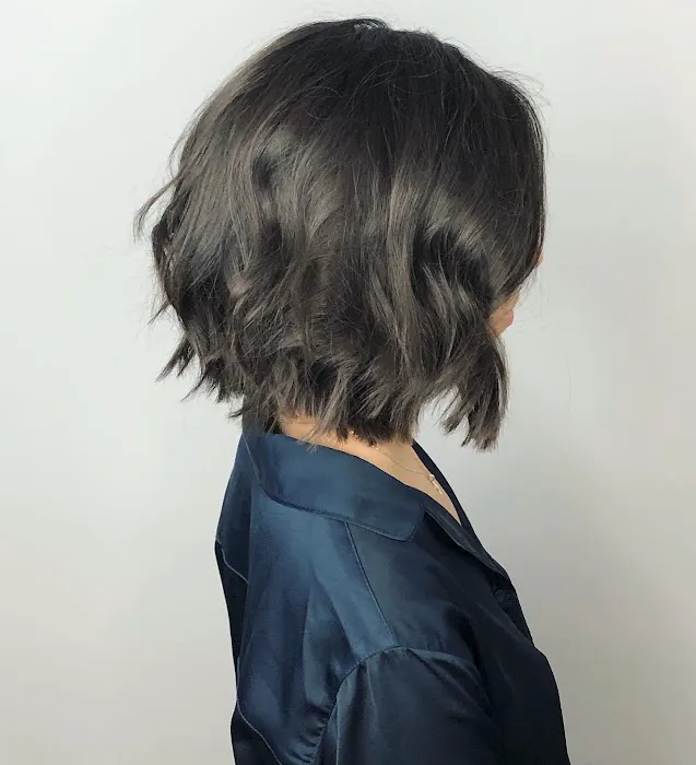 Emily.Does.Hair Picture 1