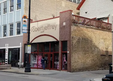Robert Jeffrey Salon Lakeview Picture 3