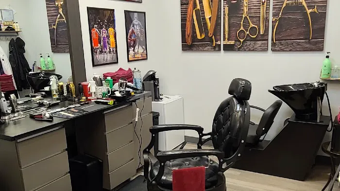 Michaels Barber Chair Picture 1