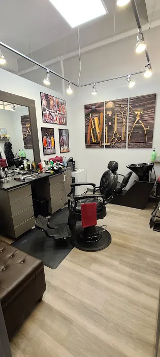 Michaels Barber Chair Picture 2