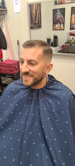 Michaels Barber Chair Picture 6