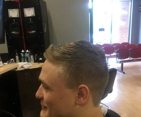 Keri The Lady Barber
