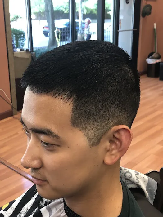 Hyde Park Barber Studio Picture 9