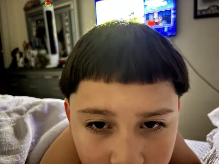 Traditions Barber Parlor Picture 9