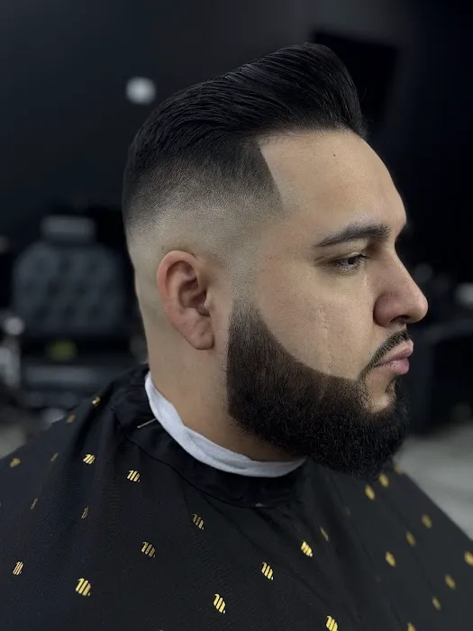 Made Barber Lounge Picture 6