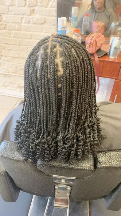 Princess African Hair Braiding Picture 4