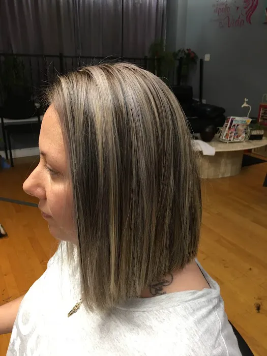 Garista's Pink And Blue Hair Studio Picture 8