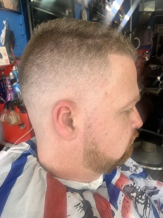 Geffrey’s barbershop Picture 5