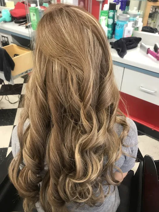 Cut It Out Hair Designs Picture 5