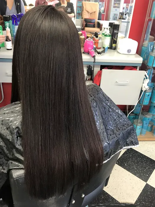 Cut It Out Hair Designs Picture 3