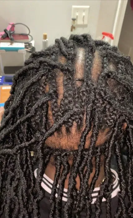 Eagle Hair Braiding and Salon Picture 2