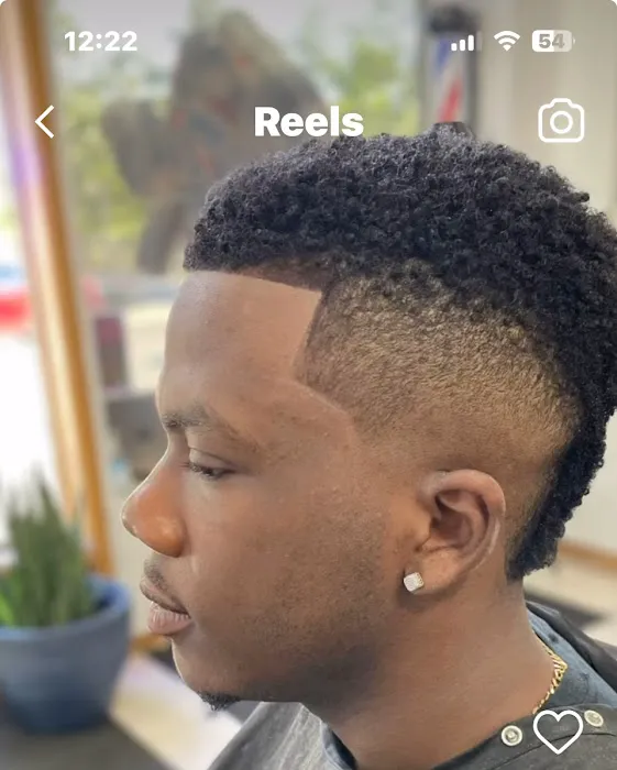 Mike The Barber Picture 5