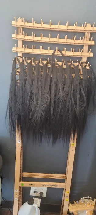 Mane Attraxion Beauty Picture 10