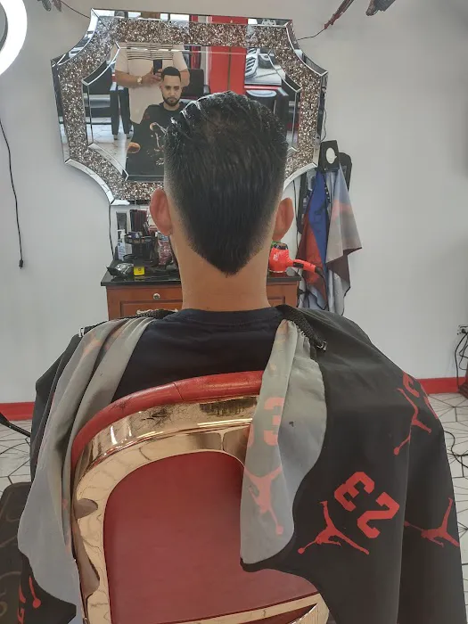 Mr.Forty O'Cuts (Ramiro Forty- Bandoleros) Picture 4
